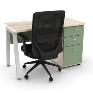 escritorio operativo nara con cajonera verde y silla ergonómica negra